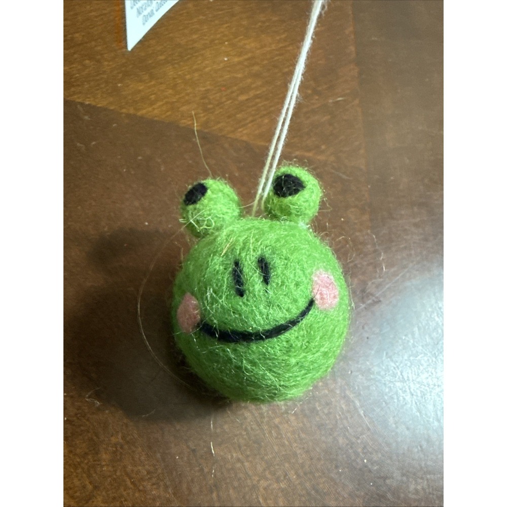 Felt Frog Ornament‎ Handmade Wool Green Smiling Face Cute Animal Christmas Decor
